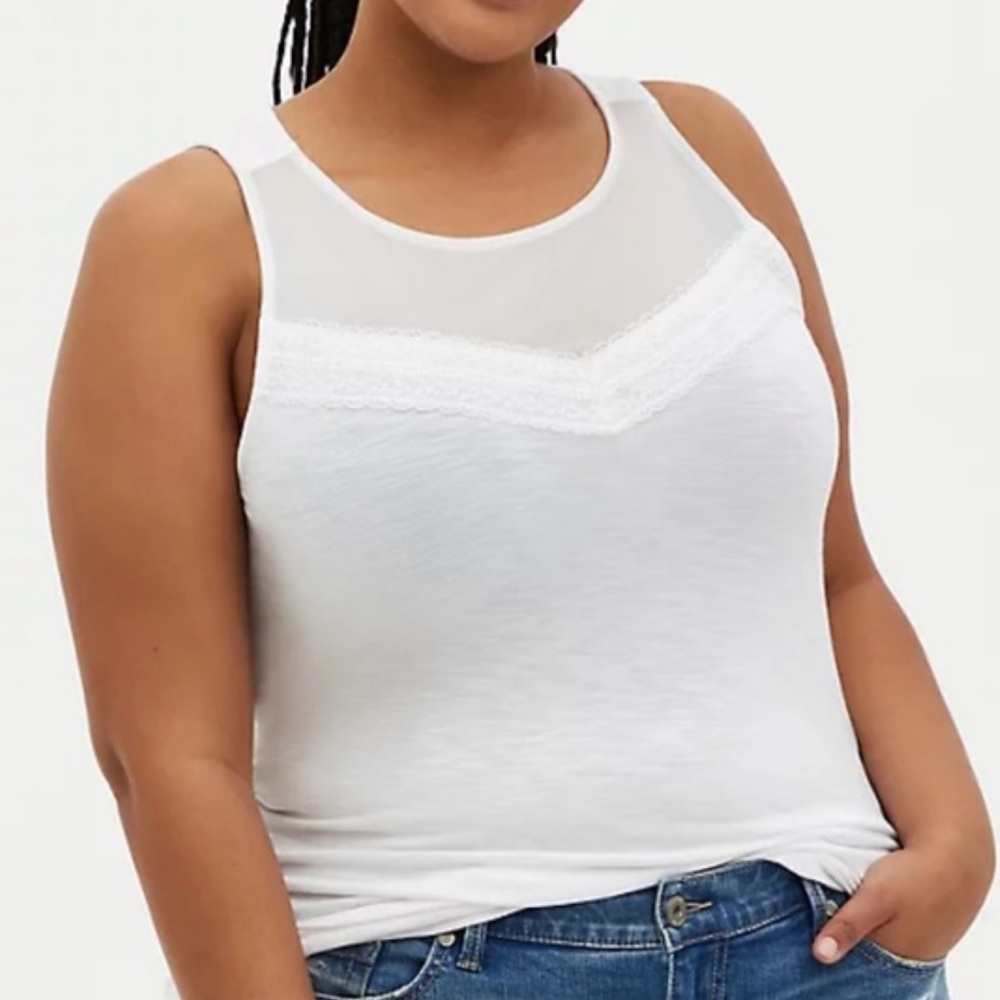 Torrid Super Soft White Mesh Yoke Tank•Size 1 • Gorgeous & Flowy